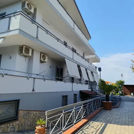 Giusy 4* Scafati