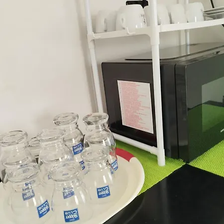 Acomodação com café da manhã  Giusy Scafati
