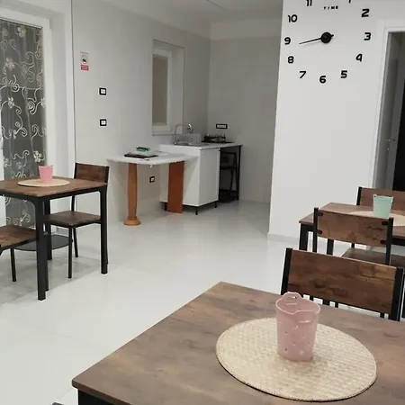 Giusy Acomodação com café da manhã 