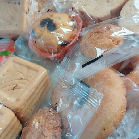 Acomodação com café da manhã  Giusy 4*